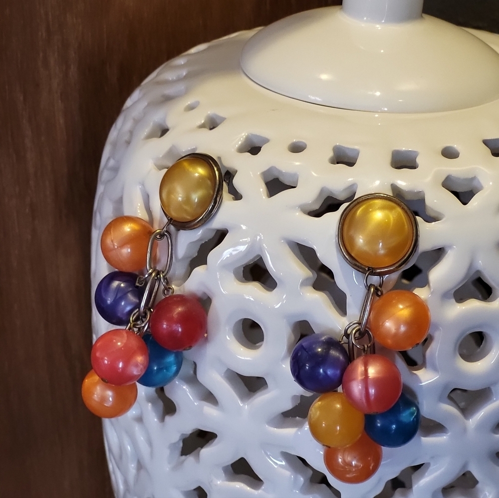 Vintage 80s Bright Lucite Ball Dangle Statement Earrings Clip On